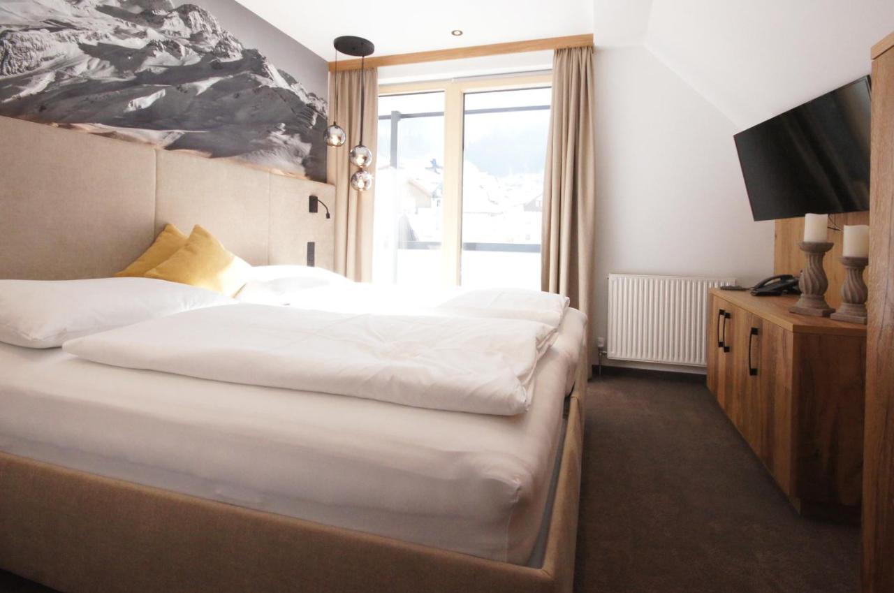 Hotel Germania Ischgl Kültér fotó